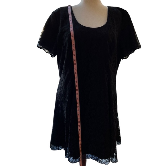 A S Elliot black lace cocktail dress with back rhinestone back accents size 24 - Picture 4 of 14